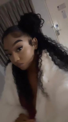Small Petite🤪 Carmel Baddie 🍯💋‼