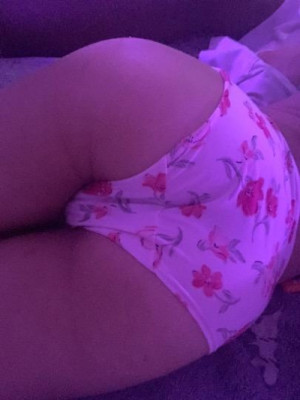 🎀 𝑷𝑹𝑬𝑻𝑻𝒀 𝑷𝑰𝑵𝑲 𝑷*𝑺𝑺𝒀 ( ROXANNE)'s POOL OF FUN 🫵🏽 🌸𝑷𝑹𝑬𝑻𝑻𝒀 𝑷𝑰𝑵𝑲 𝑷*𝑺𝑺𝒀