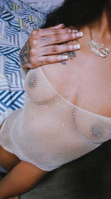 HAPPY VALENTINES DAY BABES COME GET ALL THE LOVING YOU NEED😍