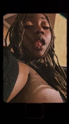 💕💕💋HAPPY VALENTINES DAY DaDDY!! LET MY THROAT RELAX YOUR MIND👅🧠🧠💕👀