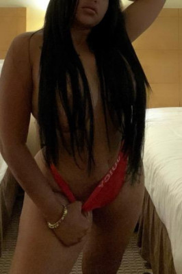 Hola soy nueva en cuidad llamame para que verifique 😜😜😜 independiente!! Caliente y Apretadita!! Te dare momentos de placer inolvidables para hacerte sonar conmigo!! No dudes en probarme!! No tienes nada ms que buscar!! Te esperopapi!!