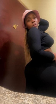 PEACHES🍑 READ BEFORE CONTACTING ME