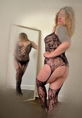 tantric priestess : I'm available for those that READ ad!