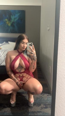 NEW IN TOWN 📲 Cum Enjoy The Real Royal Treatment👑 ONLY HERE LIMITED TIME