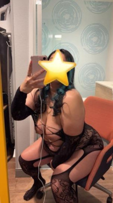 SEXII SLIM THICC BADDIE😻😻😻