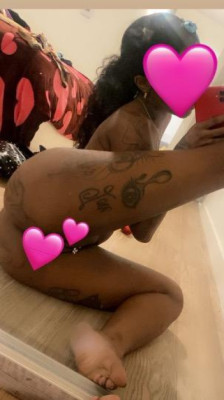 🔥FACE TIME SHOWS PUSSY ASS AND MOUTH SPECIALS ALL NIGHT👄ILL 💦GET 💕YOU 💦RIGHT💕