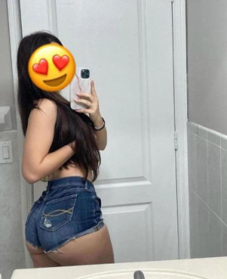 ESTOY DISPONIBLE Y CALIENTE BB🥰😋