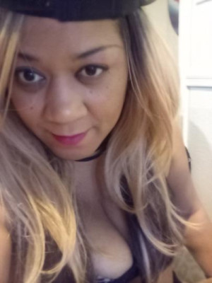 Sensual massages by Frenchie