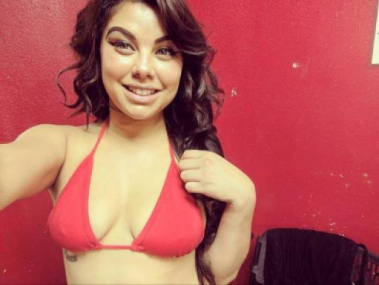 GET YOUR NUT FROM A SEXY THICK LATINA STRIPPER LOOKIN FOR FUN !! NEW TO N AUSTIN CARDATE SPECIAL 100$ ALL DAY!!!!