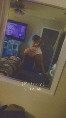 YOU SHOULD LET ME FUCK YOUUU 🥰🌸