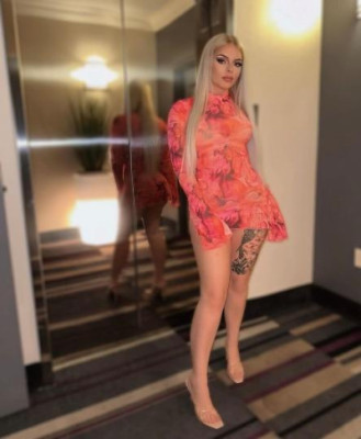 😘CUM SEE ME😘Blondes Have More Fun