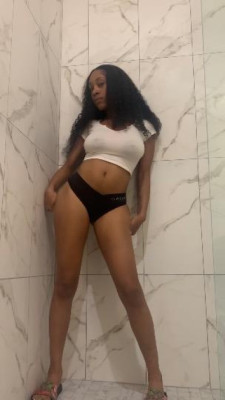 Available ! Text me NOW. im back