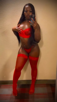 ✨🍫Your Super Sexy Dark Skin Treat!🍫✨