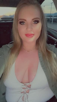 Come see me baby... im ready to play... 100% real!! 😝👅