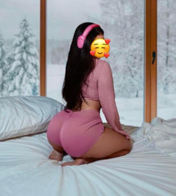 hola amor disponible😘, activa todo el tiempo 😘🥰, ven vieitame nueva en el rea ❤😍