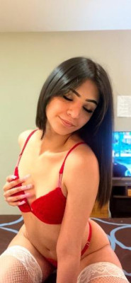 cum spend Vday with me 💋