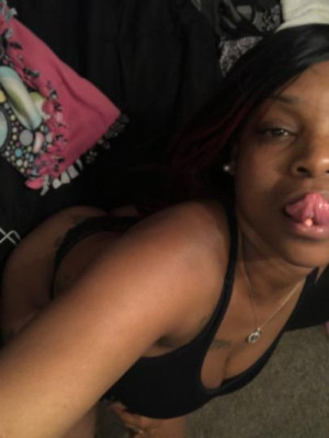 BIG RED 💋 WATERFALL PUSSY 💦💦