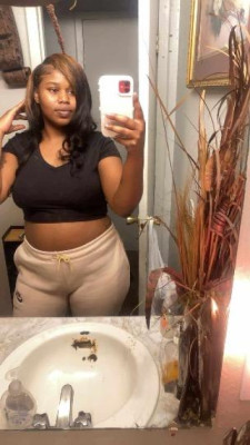 Do you think you can handle this good💦😽